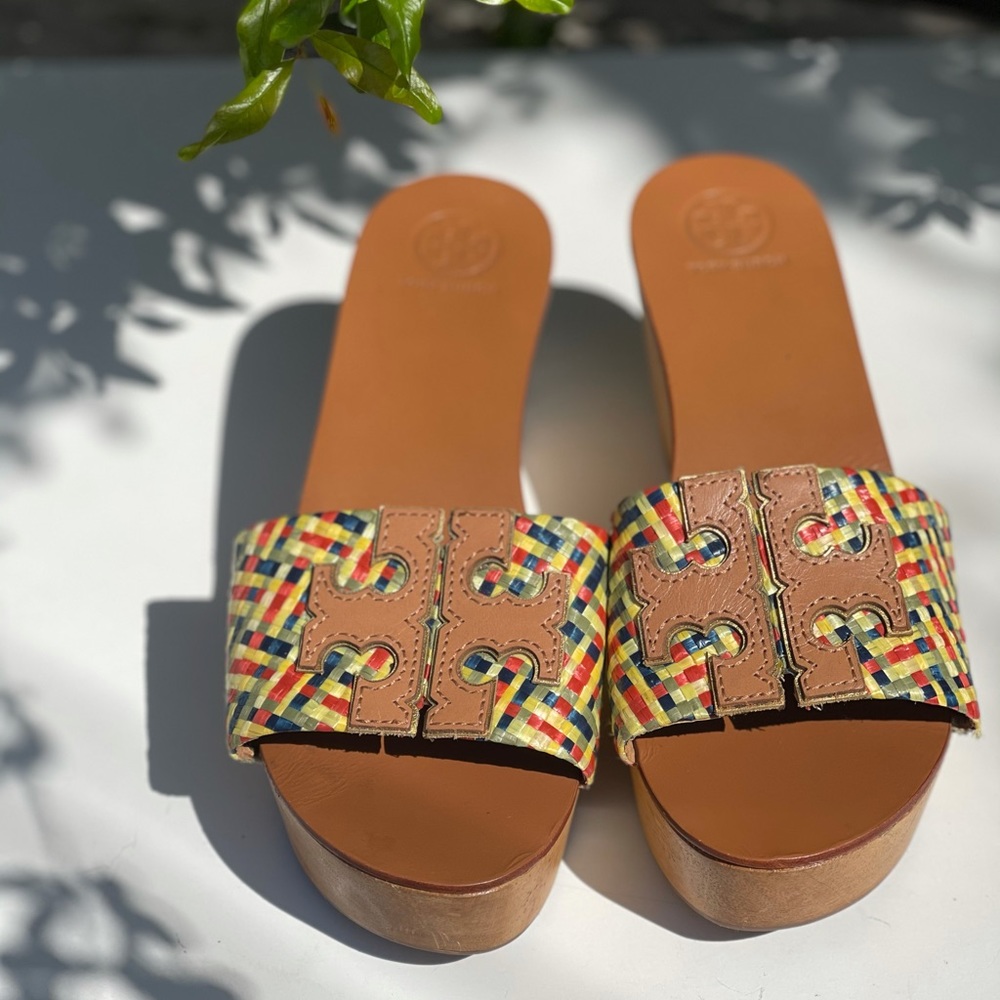 TORY BURCH🍁🍂slip Ons T Logo women’s Sz 7
